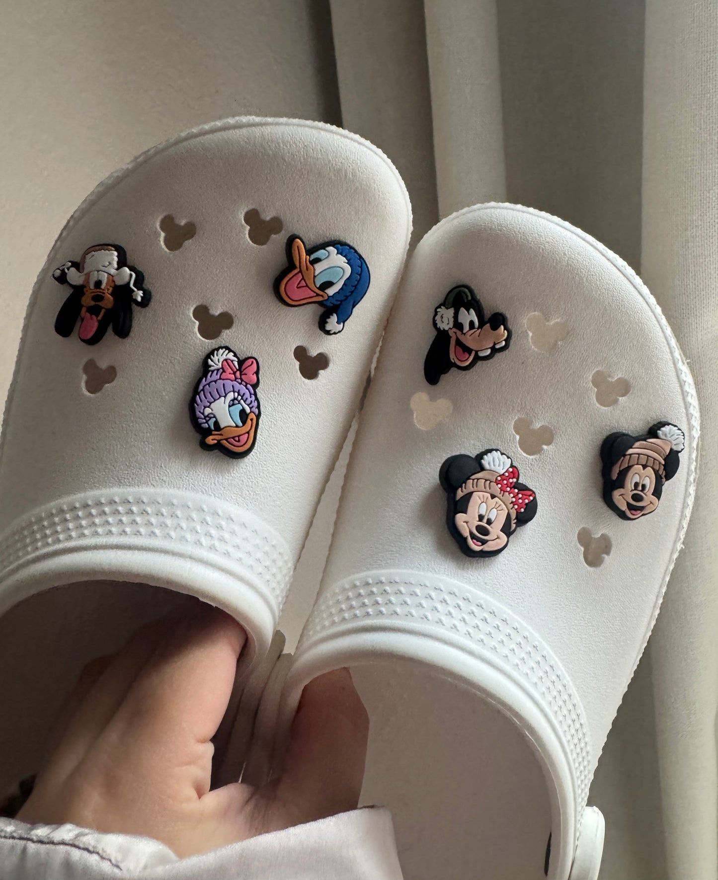 Sensational Winter Shoe Charms