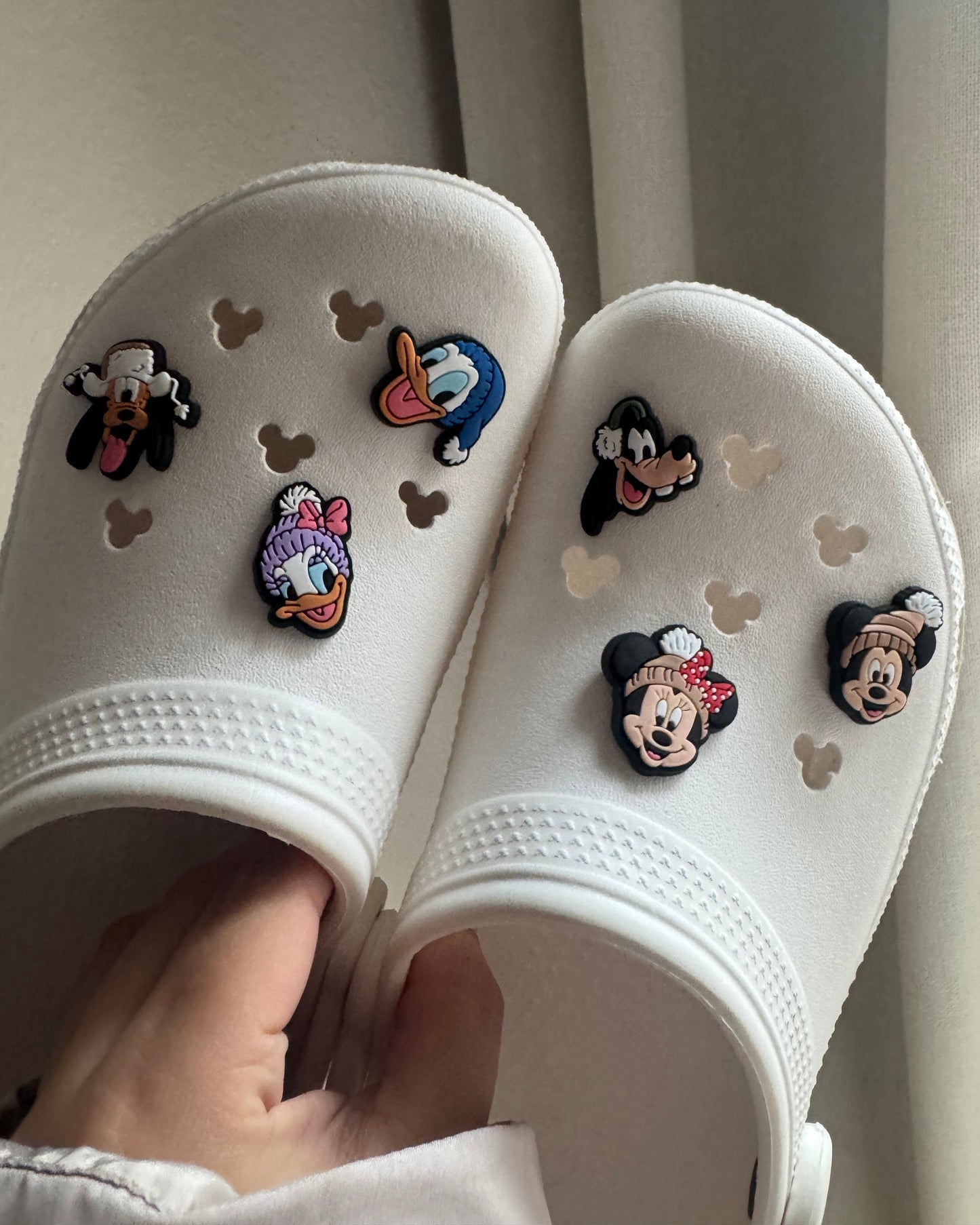 Sensational Winter Shoe Charms