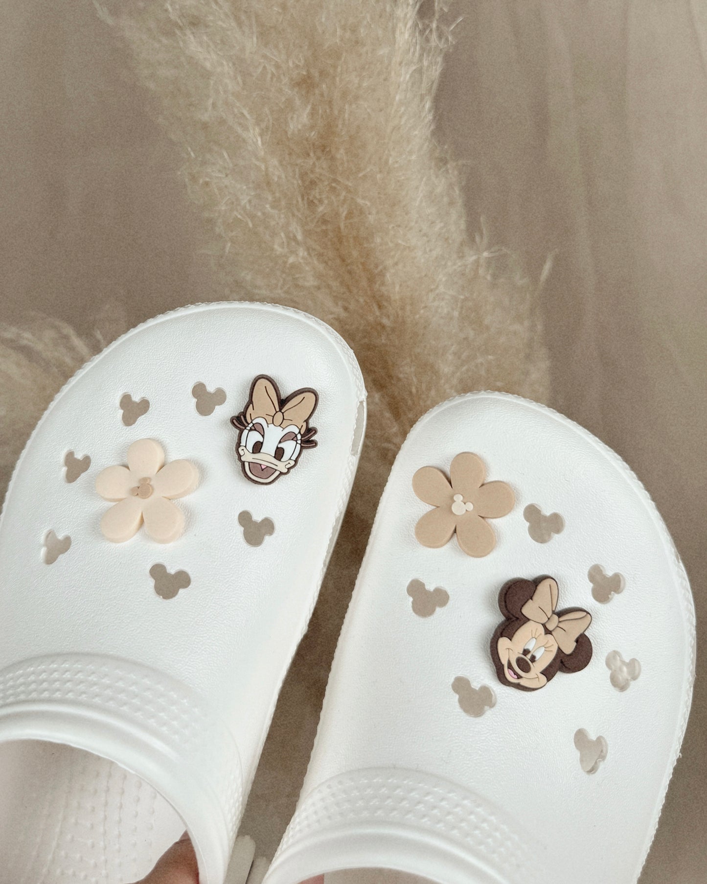 THE GIRLIES SHOE CHARMS